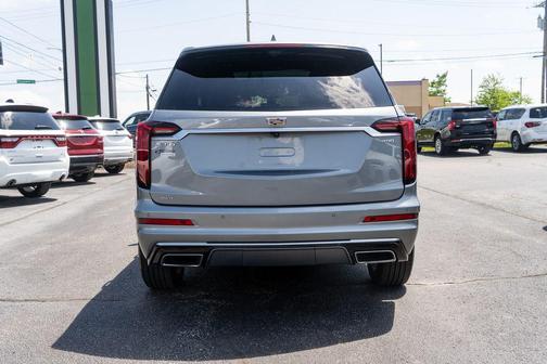 Argent Silver Metallic 2023 Cadillac XT6 Premium Luxury AWD