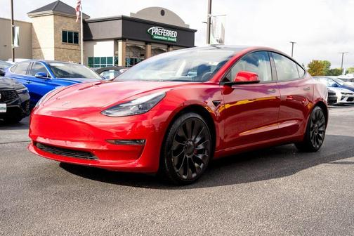 2023 Tesla Model 3 Performance