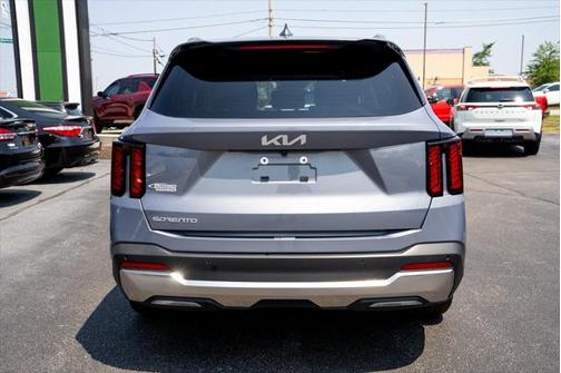 2024 Kia Sorento S