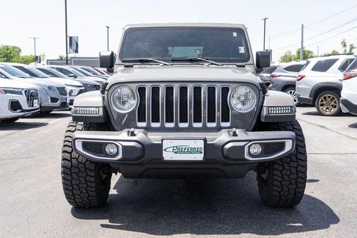 Sting-Gray Clearcoat 2021 Jeep Wrangler Unlimited Sahara
