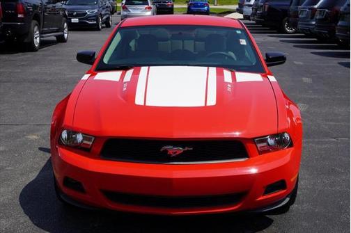 2011 Ford Mustang V6