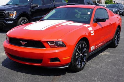 2011 Ford Mustang V6
