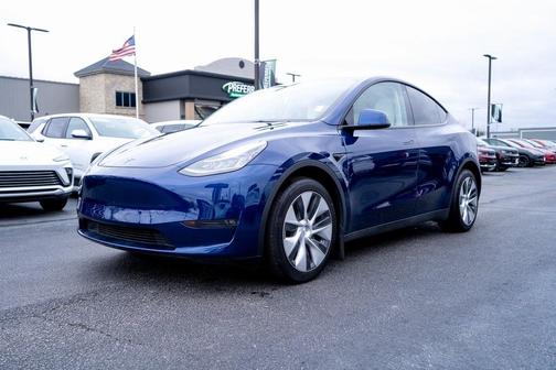 2023 Tesla Model Y Long Range Dual Motor All-Wheel Drive