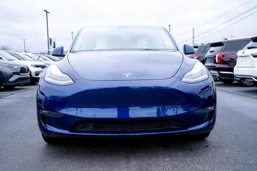 2023 Tesla Model Y Long Range Dual Motor All-Wheel Drive