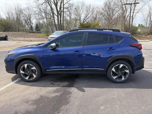 Geyser Blue Pearl 2024 Subaru Crosstrek Limited