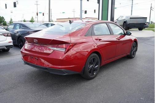 2023 Hyundai ELANTRA HEV Blue
