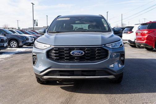 2025 Ford Escape ST-Line Select