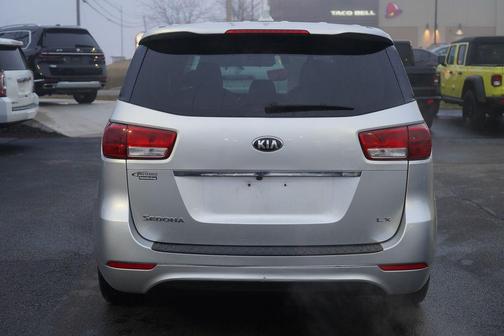 2017 Kia Sedona LX