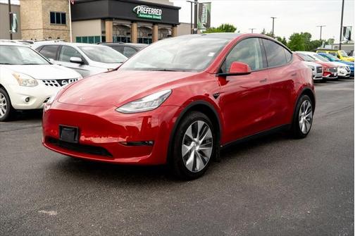 2022 Tesla Model Y Long Range Dual Motor All-Wheel Drive