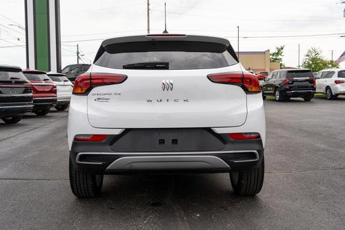 Summit White 2025 Buick Encore GX Preferred