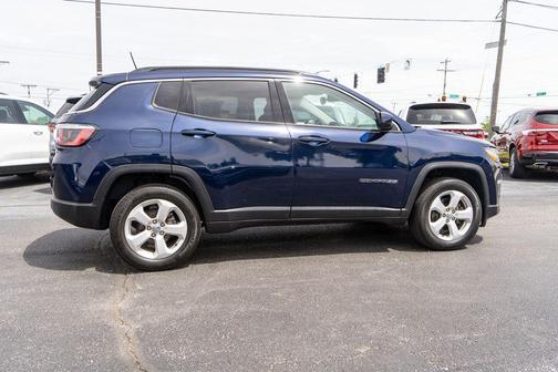 Jazz Blue Pearlcoat 2019 Jeep Compass Latitude
