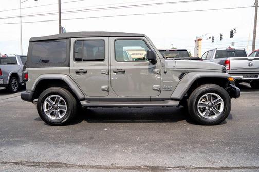 2022 Jeep Wrangler Unlimited Sahara