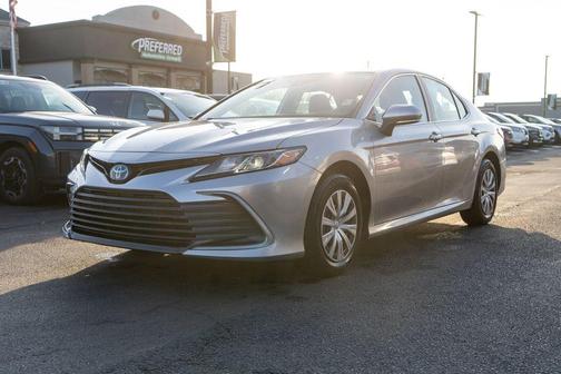 2022 Toyota Camry LE