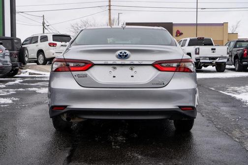 2022 Toyota Camry LE