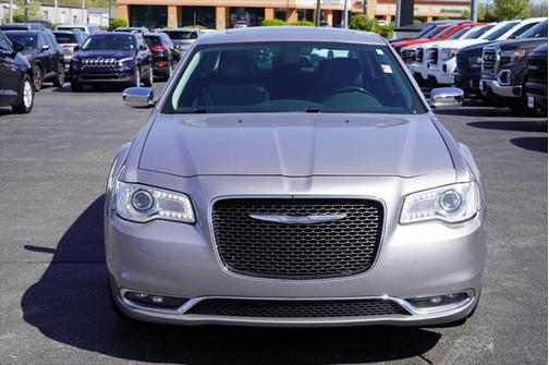 2016 Chrysler 300 S