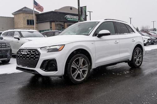 2025 Audi Q5 45 S line Premium