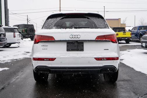 2025 Audi Q5 45 S line Premium