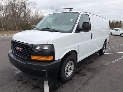 2022 GMC Savana 2500 Work Van