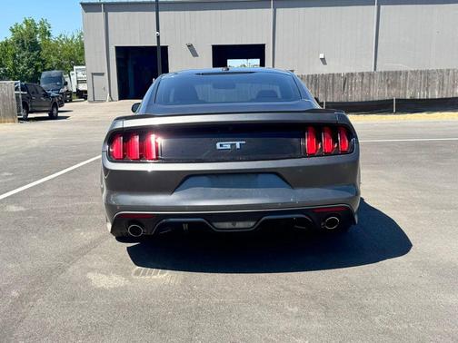 Magnetic 2016 Ford Mustang GT Premium