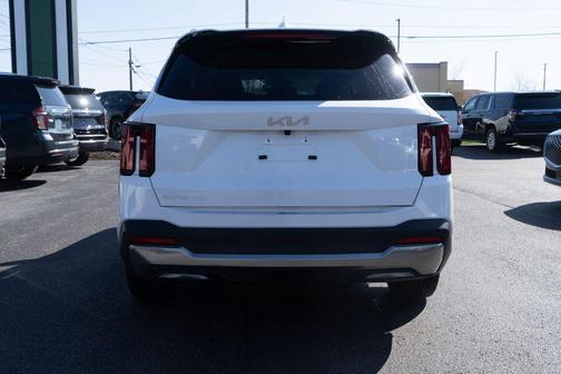 2024 Kia Sorento S