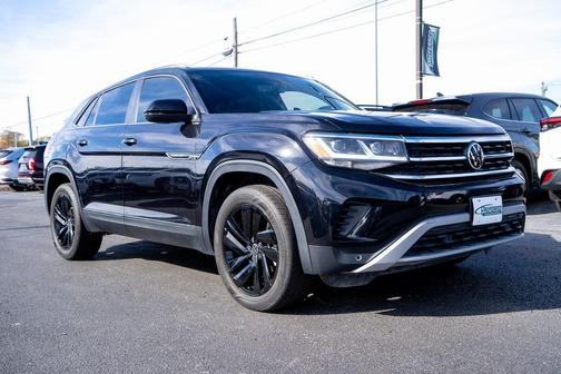 2022 Volkswagen Atlas Cross Sport 3.6L V6 SE w/Technology
