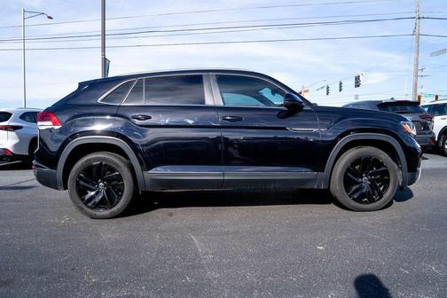 2022 Volkswagen Atlas Cross Sport 3.6L V6 SE w/Technology