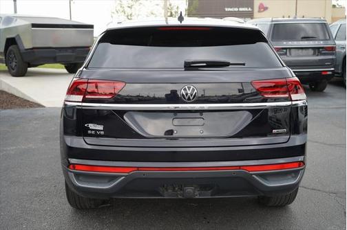 2022 Volkswagen Atlas Cross Sport 3.6L V6 SE w/Technology