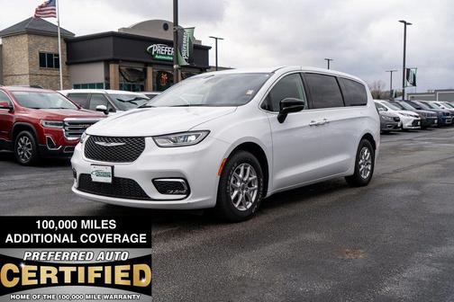 2024 Chrysler Pacifica Touring L