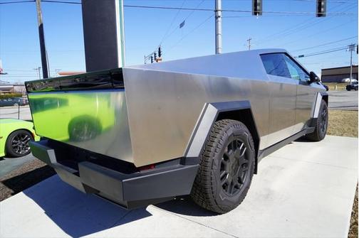 2024 Tesla Cybertruck All-Wheel Drive