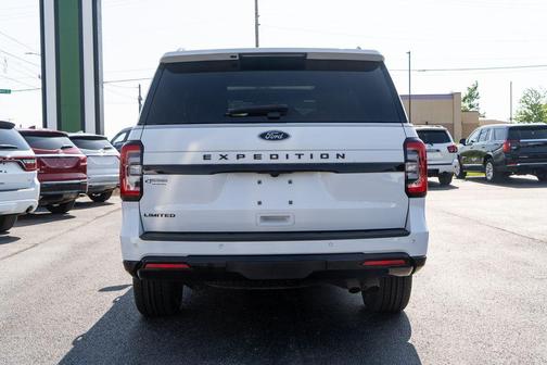 Oxford White 2022 Ford Expedition Limited