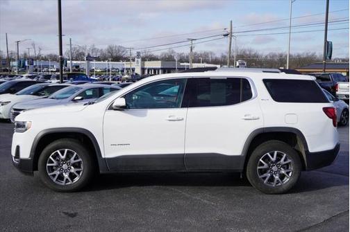 2023 GMC Acadia AWD SLT