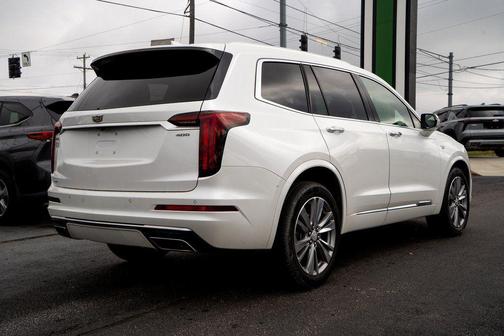 2023 Cadillac XT6 Premium Luxury AWD