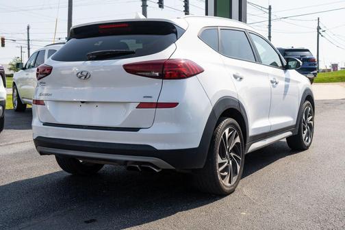 Cream White 2020 Hyundai TUCSON Sport