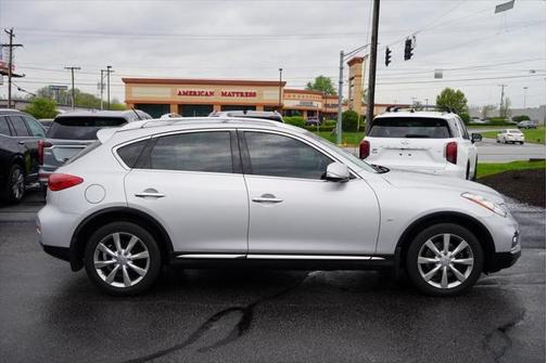 2016 INFINITI QX50 Base