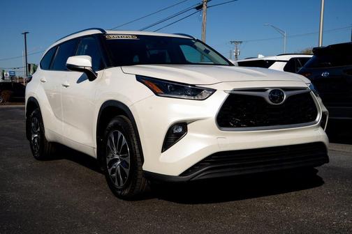 2021 Toyota Highlander XLE
