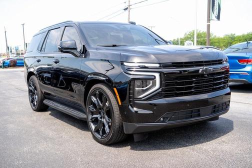 2025 Chevrolet Tahoe 4WD RST