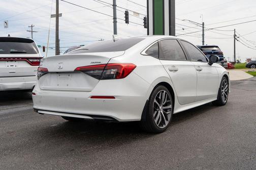 Platinum White Pearl 2022 Honda Civic Touring