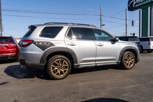 2024 Honda Pilot Touring 8-Passenger