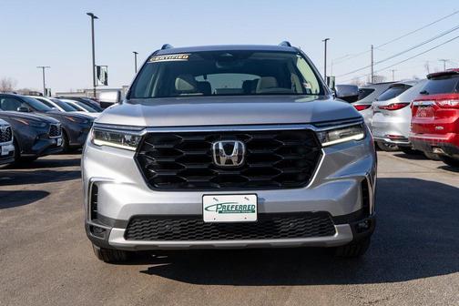 2024 Honda Pilot Touring 8-Passenger