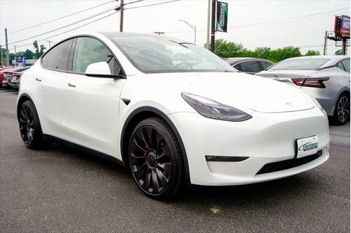 2022 Tesla Model Y Performance Dual Motor All-Wheel Drive