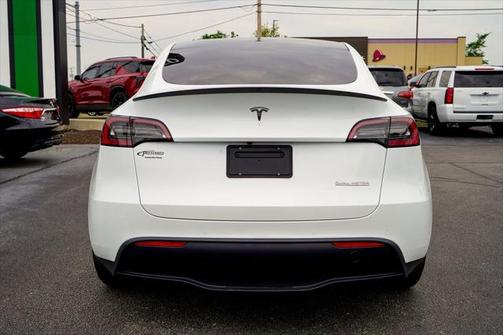2022 Tesla Model Y Performance Dual Motor All-Wheel Drive