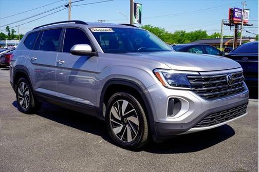 2024 Volkswagen Atlas 2.0T SE w/Technology 4MOTION