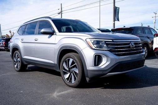 2024 Volkswagen Atlas 2.0T SE w/Technology 4MOTION