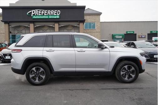 2024 Jeep Grand Cherokee 4xe Base