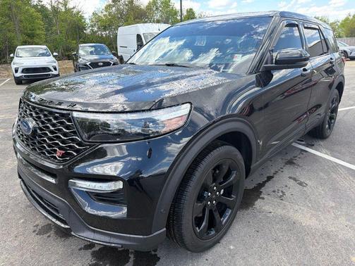 Agate Black Metallic 2020 Ford Explorer ST