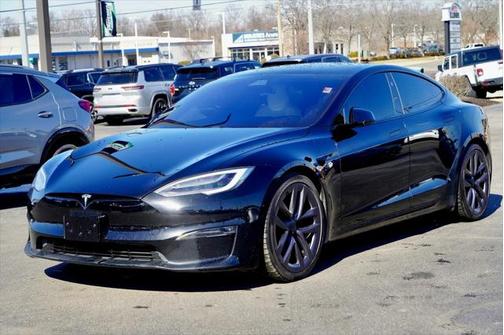 2022 Tesla Model S Base