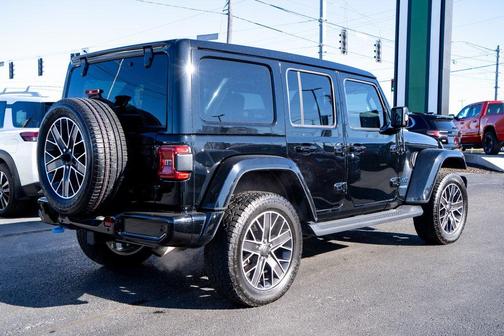 2022 Jeep Wrangler Unlimited 4xe Sahara High Altitude