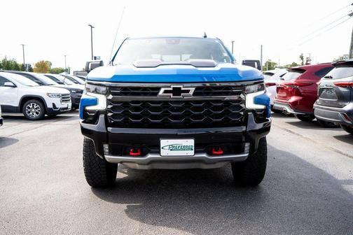 2024 Chevrolet Silverado 1500 ZR2