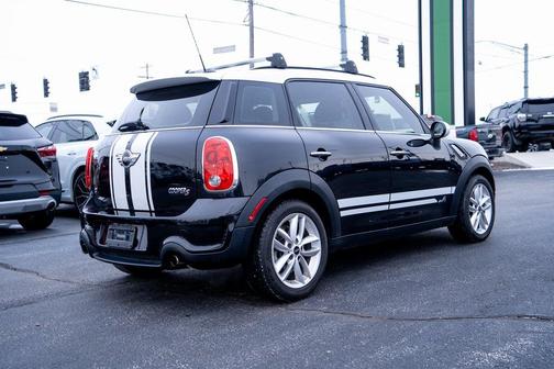 2012 MINI Cooper S Countryman Base