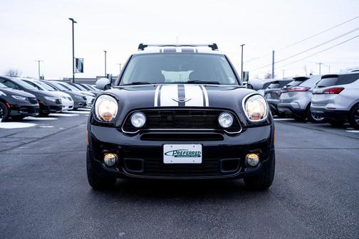 2012 MINI Cooper S Countryman Base